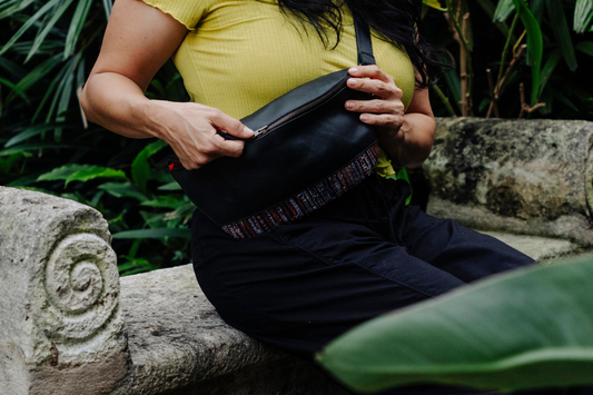La Chispa Handmade Leather Crossbody Bags