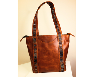 La Herencia Tote
