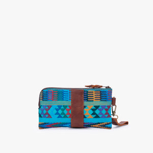 Woven La Brisa Wristlet