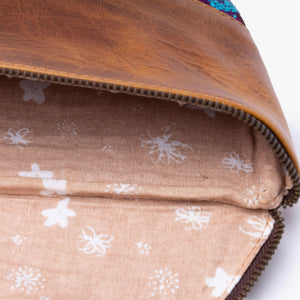 La Chispa Crossbody