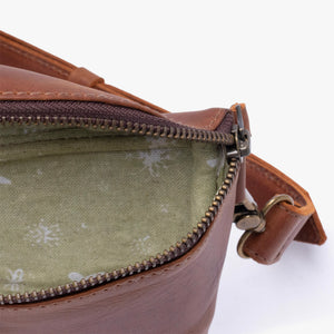 La Chispa Crossbody