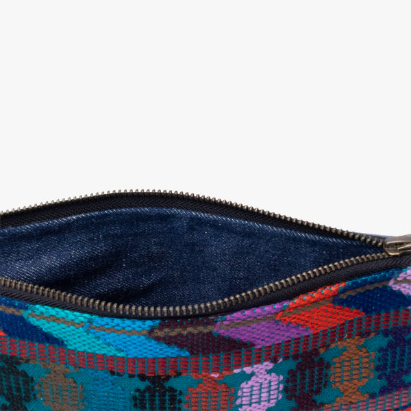 La Esencia Clutch