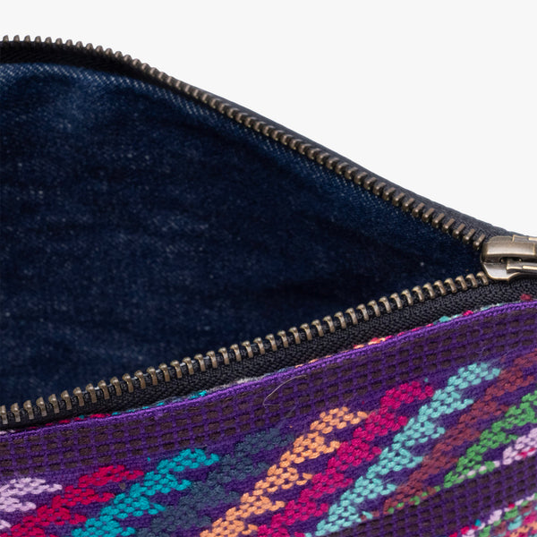 La Esencia Clutch
