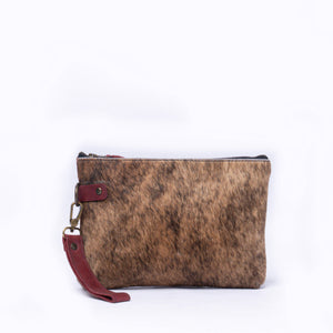 La Esencia Clutch