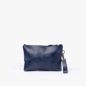 La Esencia Clutch