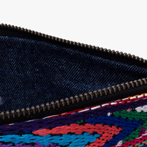 Woven La Esencia Wristlet