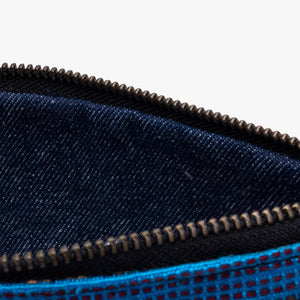 Woven La Esencia Wristlet