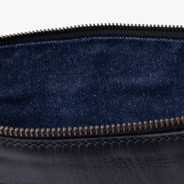 La Guardia Clutch Laptop Bag