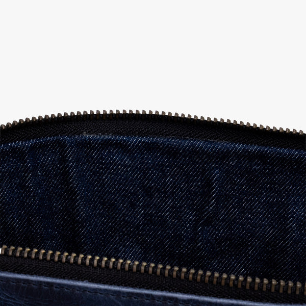 La Guardia Clutch Laptop Bag