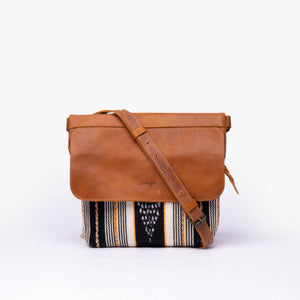 La Raiz Cross Body