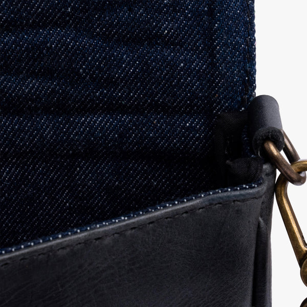 La Solera Small Purse w Weaving