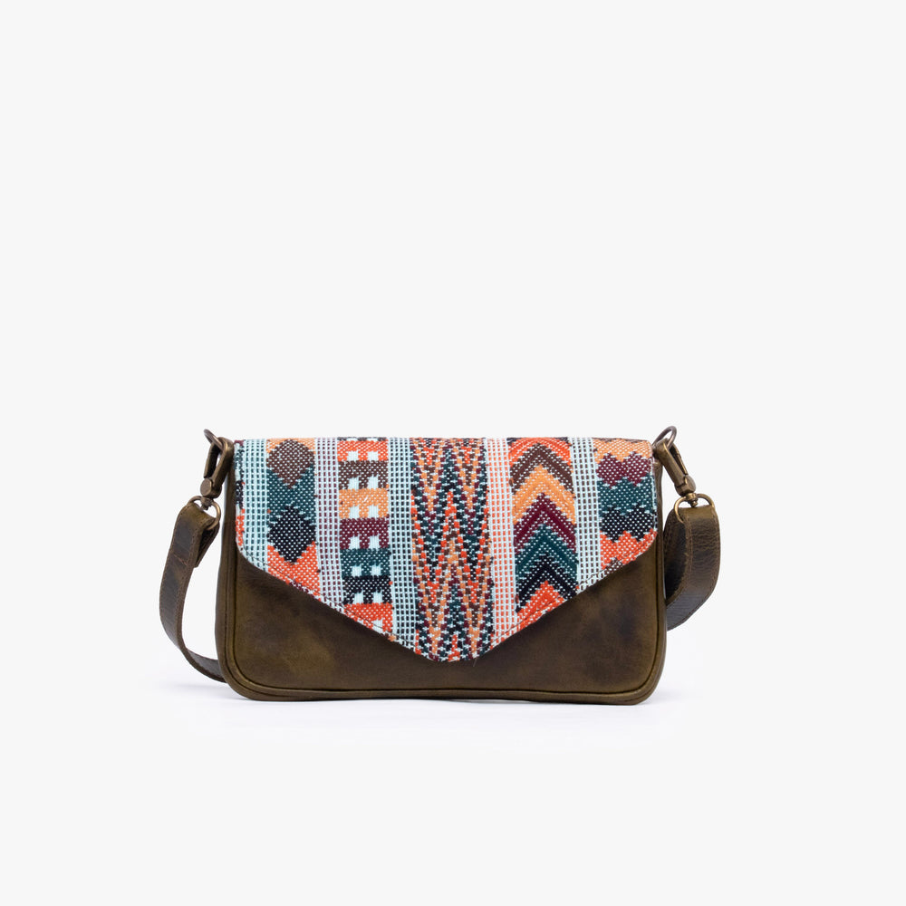 La Solera Small Purse w Weaving
