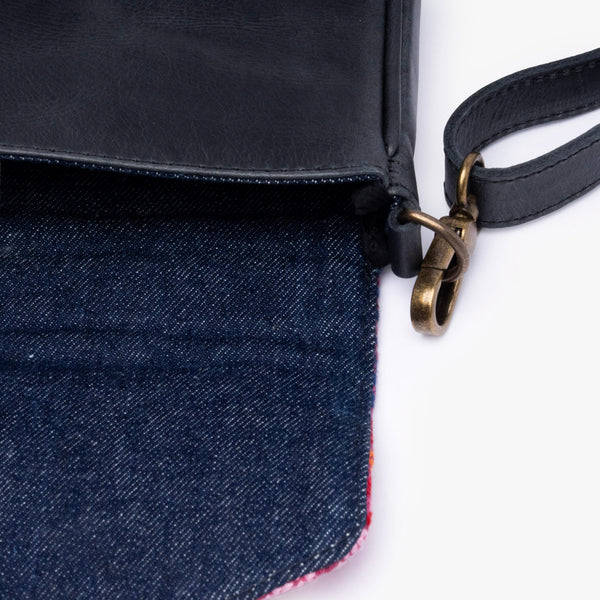 La Solera Small Purse w Weaving