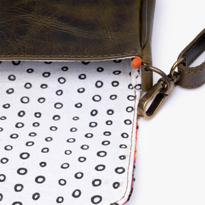 La Solera Small Purse w Weaving