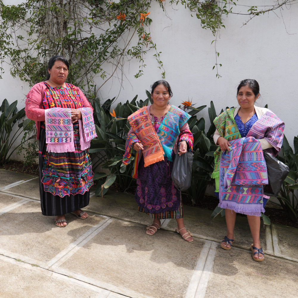 Sponsor the Weaving Program