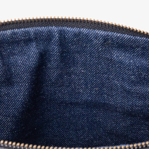 La Esencia Clutch