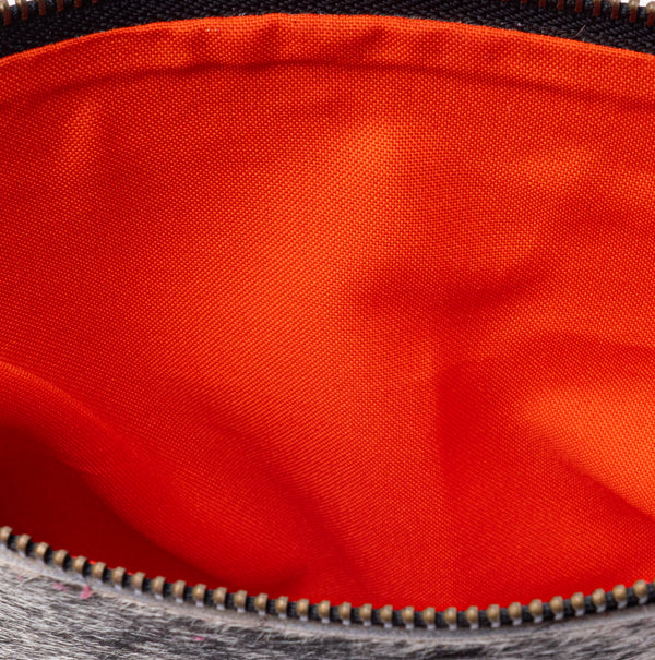 La Esencia Clutch