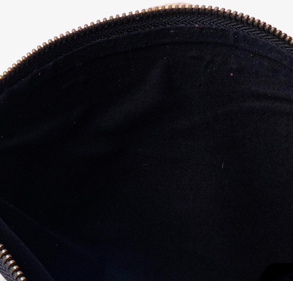 La Esencia Clutch